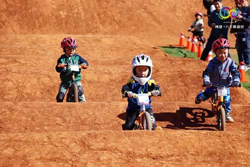 比賽開始2.jpg 比賽開始2.jpg