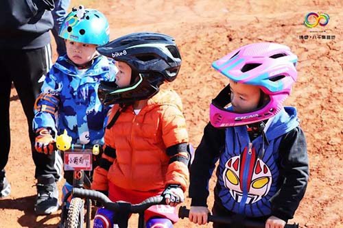 熟悉場地2.jpg 熟悉場地2.jpg