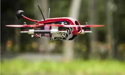 無(wú)人機(jī)表演.jpg 無(wú)人機(jī)表演.jpg